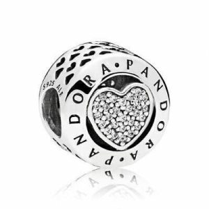 Намистина Pandora